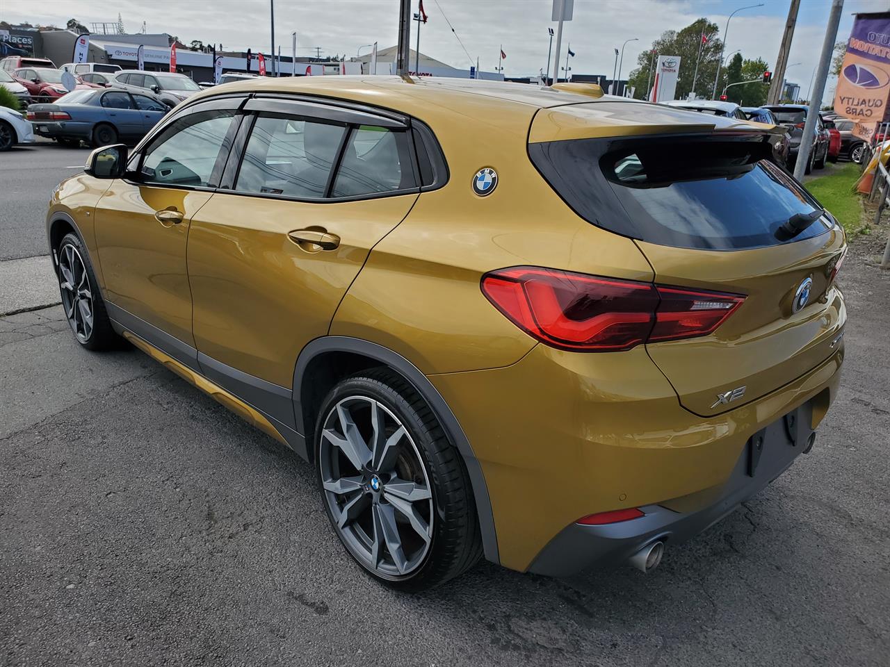 2018 BMW X2 thumbnail