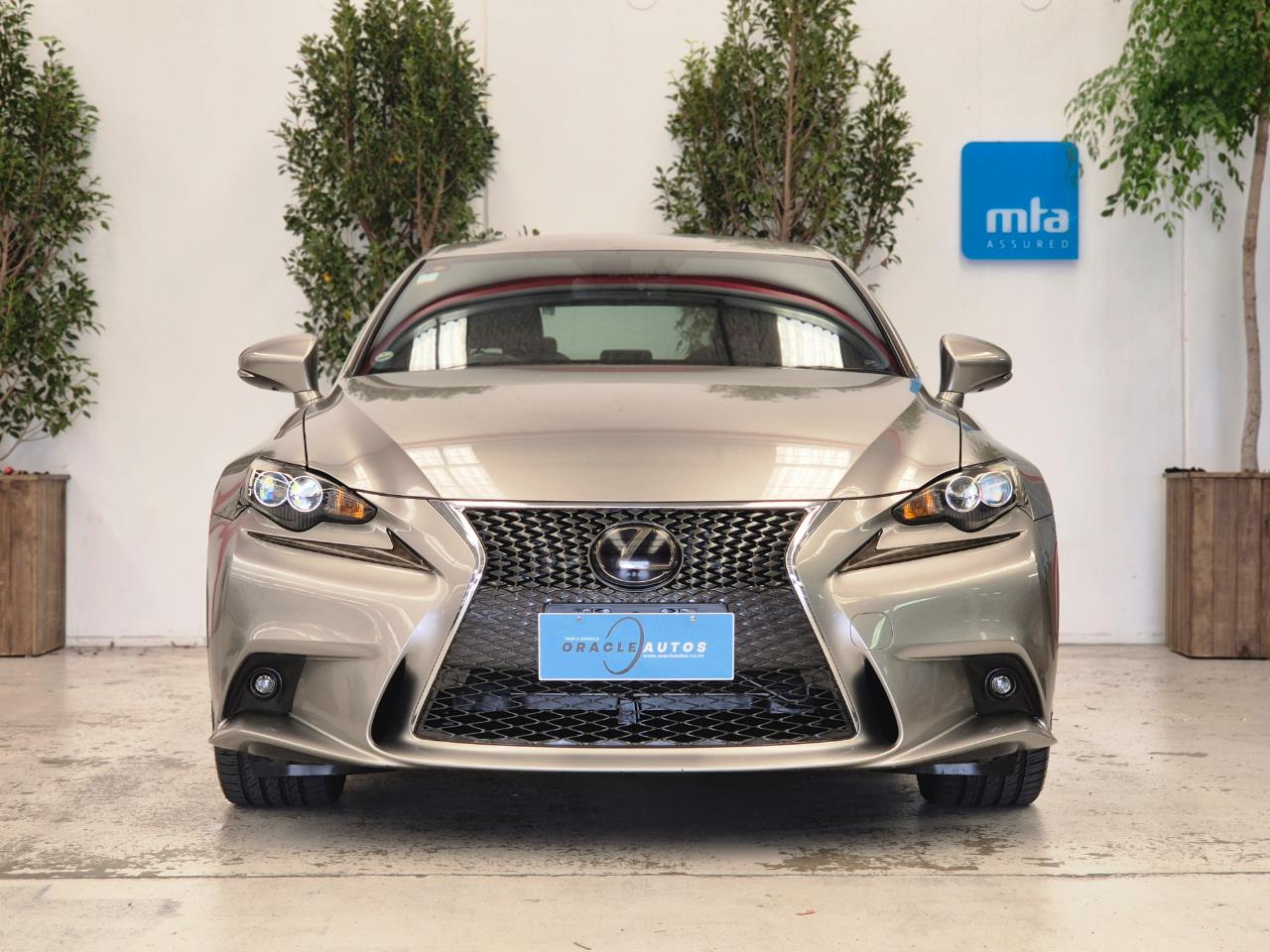 2013 Lexus IS thumbnail