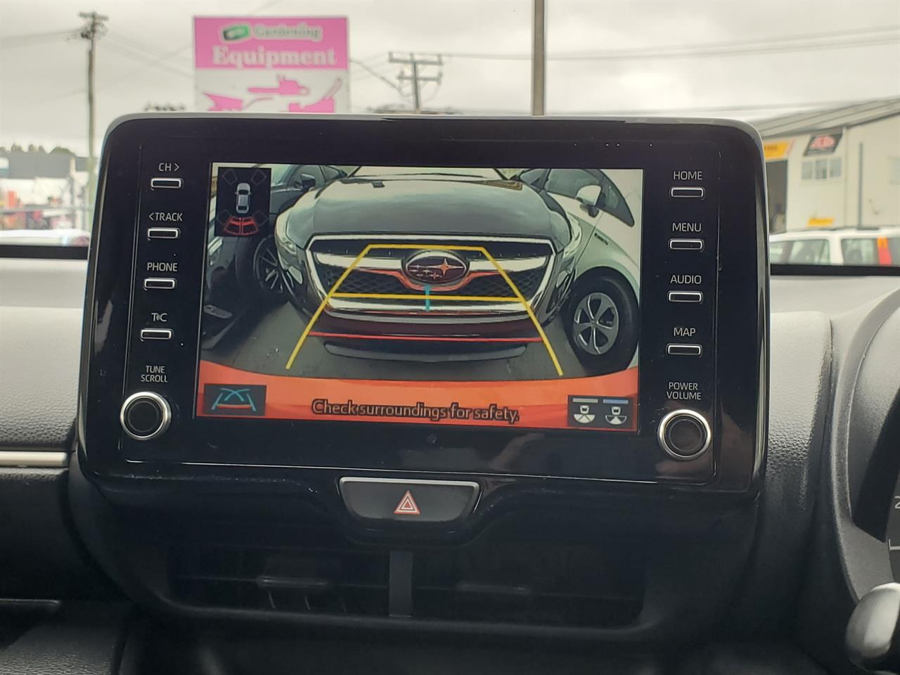 2020 Toyota Yaris thumbnail