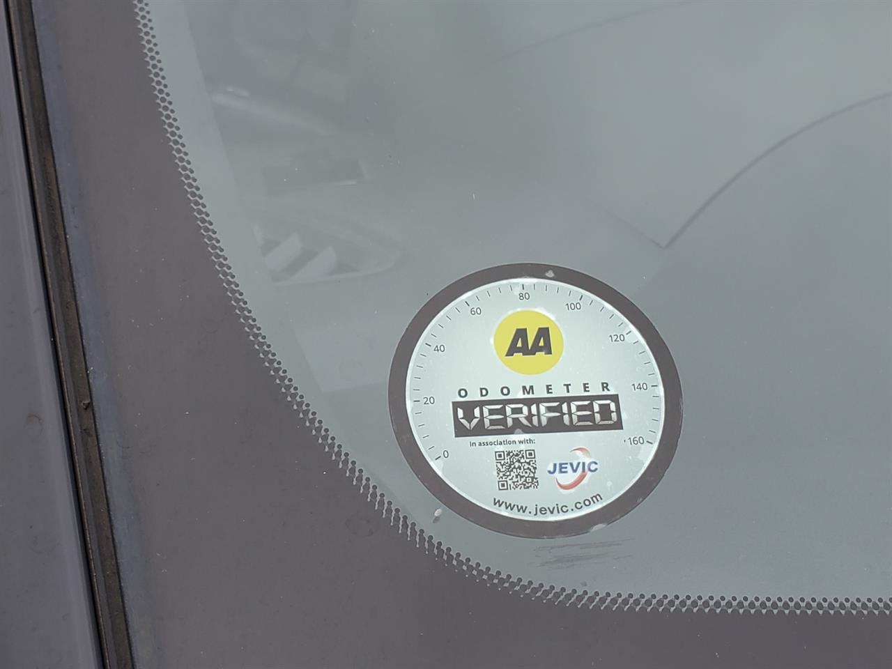 2020 Toyota Yaris thumbnail