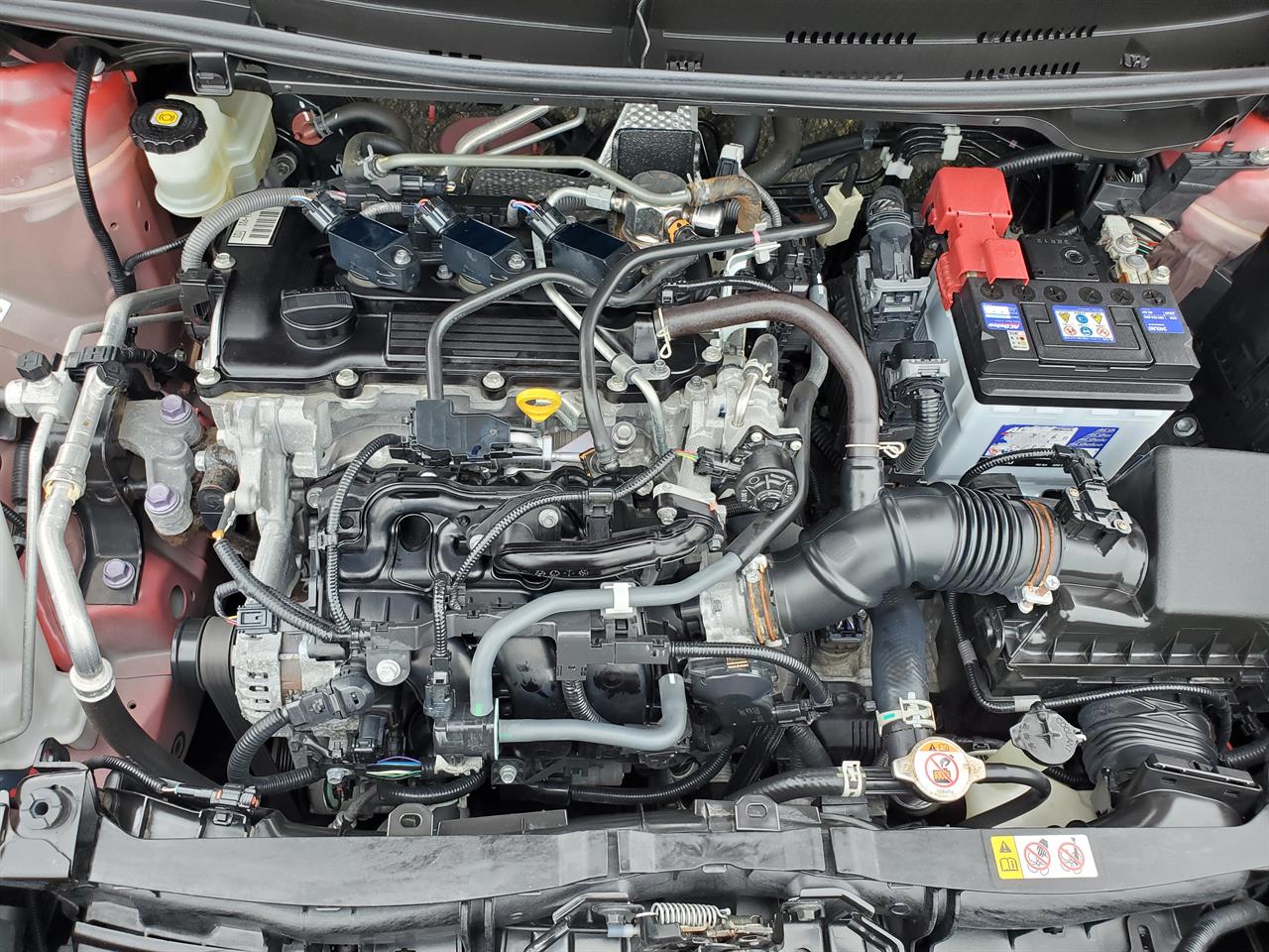 2020 Toyota Yaris thumbnail