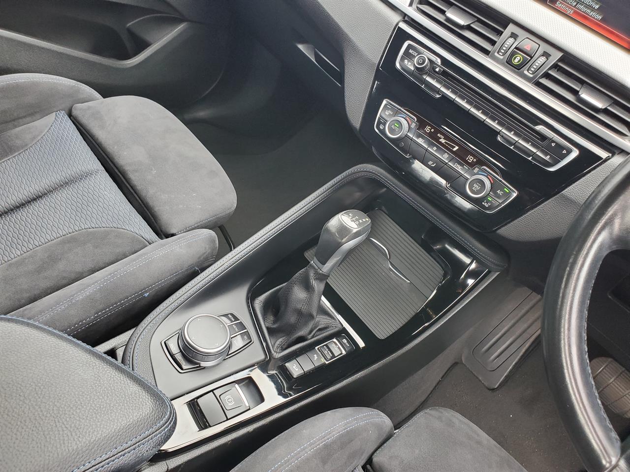 2017 BMW X1 thumbnail