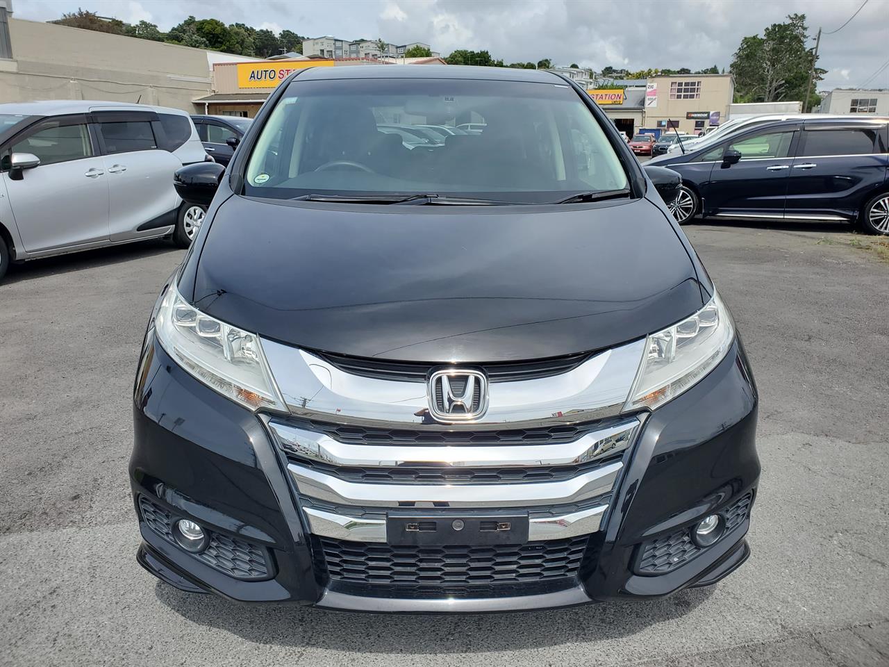 2015 Honda Odyssey thumbnail