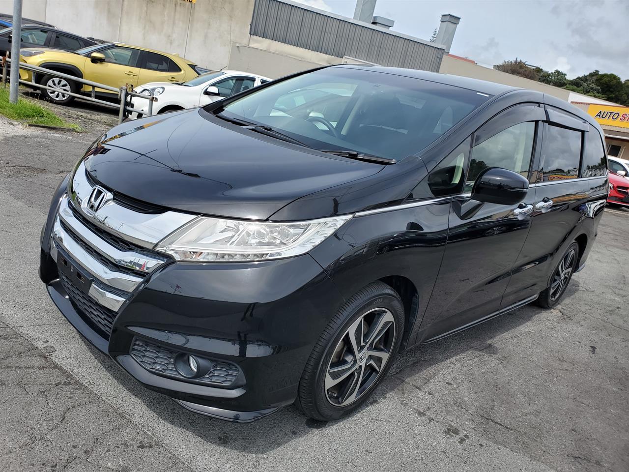 2015 Honda Odyssey thumbnail