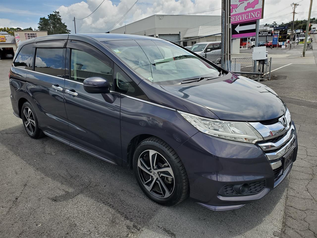 2015 Honda Odyssey thumbnail