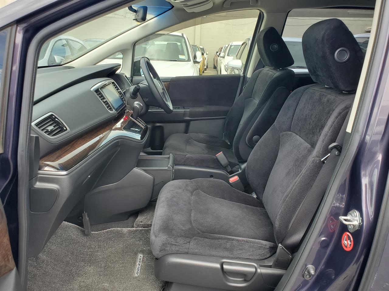 2015 Honda Odyssey thumbnail