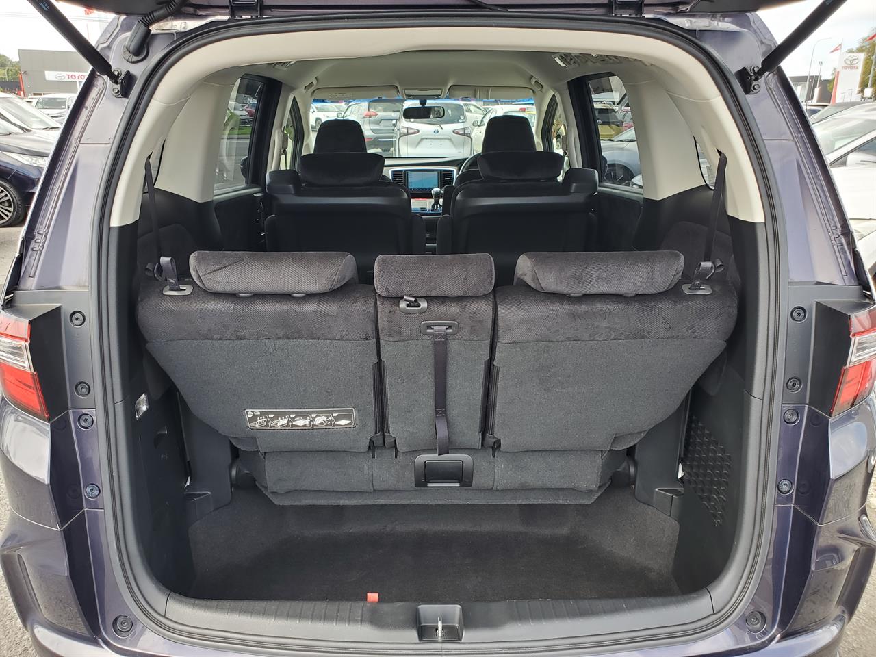 2015 Honda Odyssey thumbnail