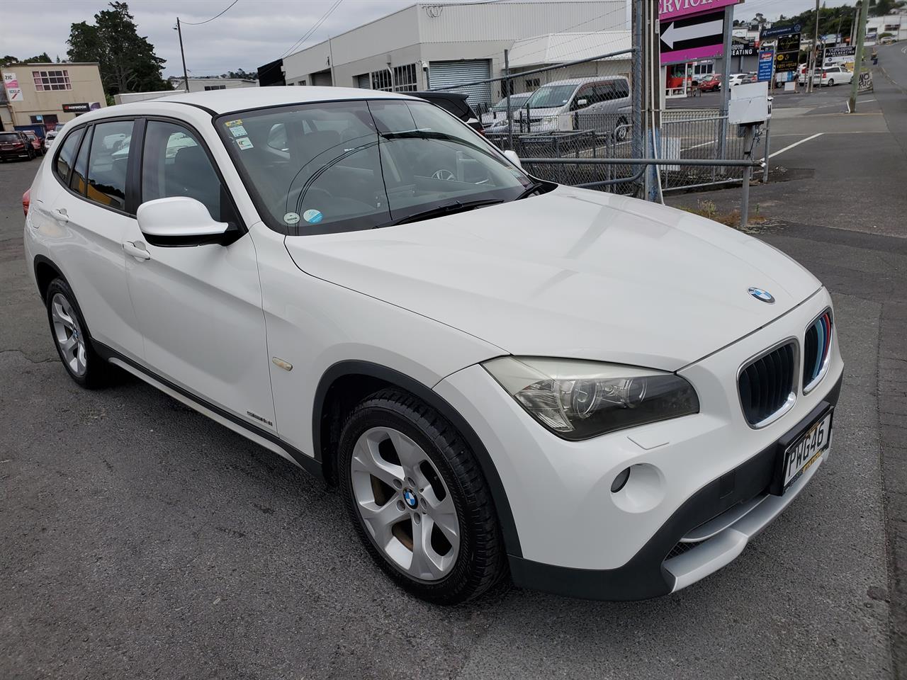 2011 BMW X1 thumbnail