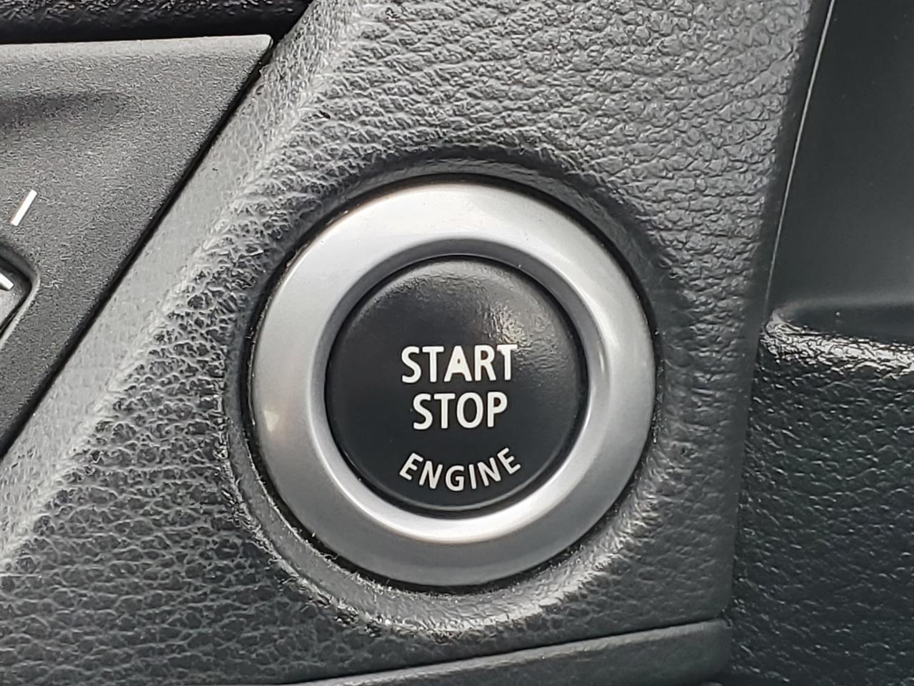 2011 BMW X1 thumbnail