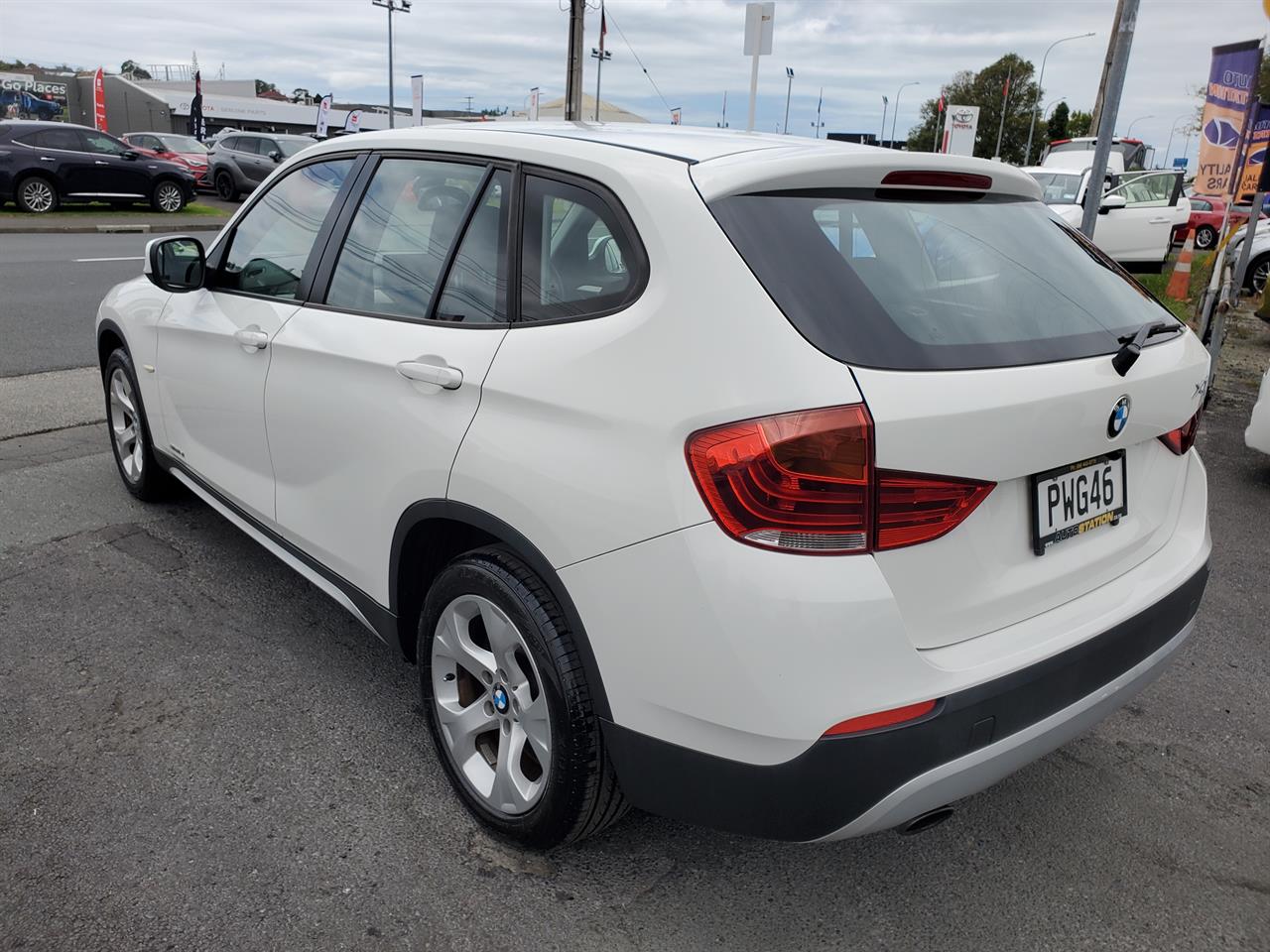 2011 BMW X1 thumbnail