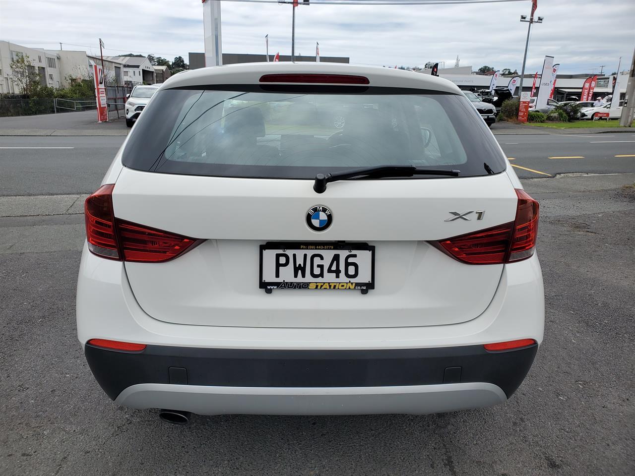 2011 BMW X1 thumbnail
