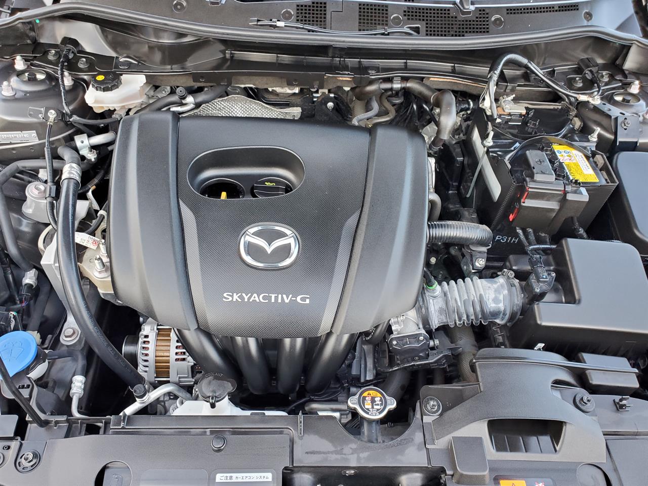 2020 Mazda Mazda2 thumbnail