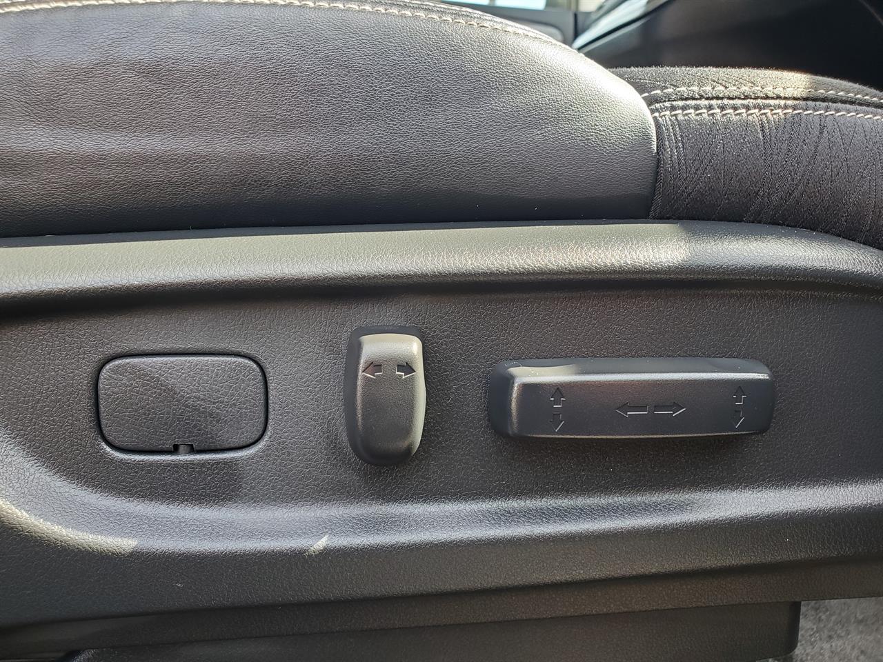 2017 Honda Odyssey thumbnail