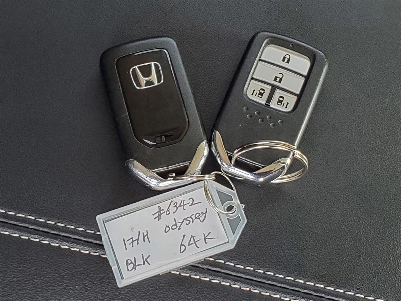 2017 Honda Odyssey thumbnail