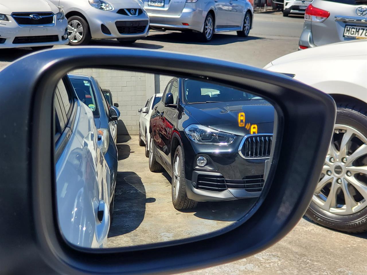 2020 Mazda 2 thumbnail