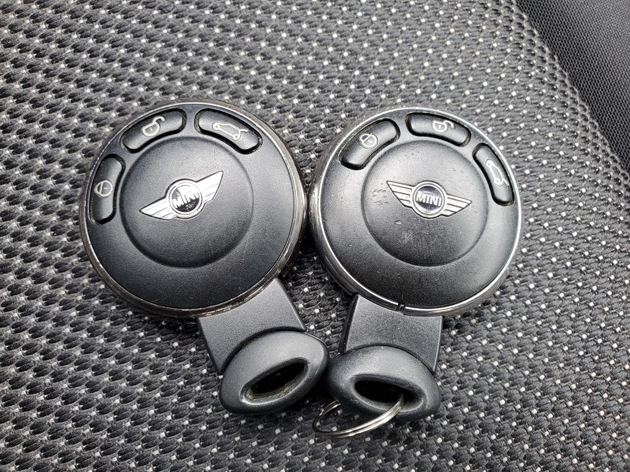 2011 BMW Mini thumbnail