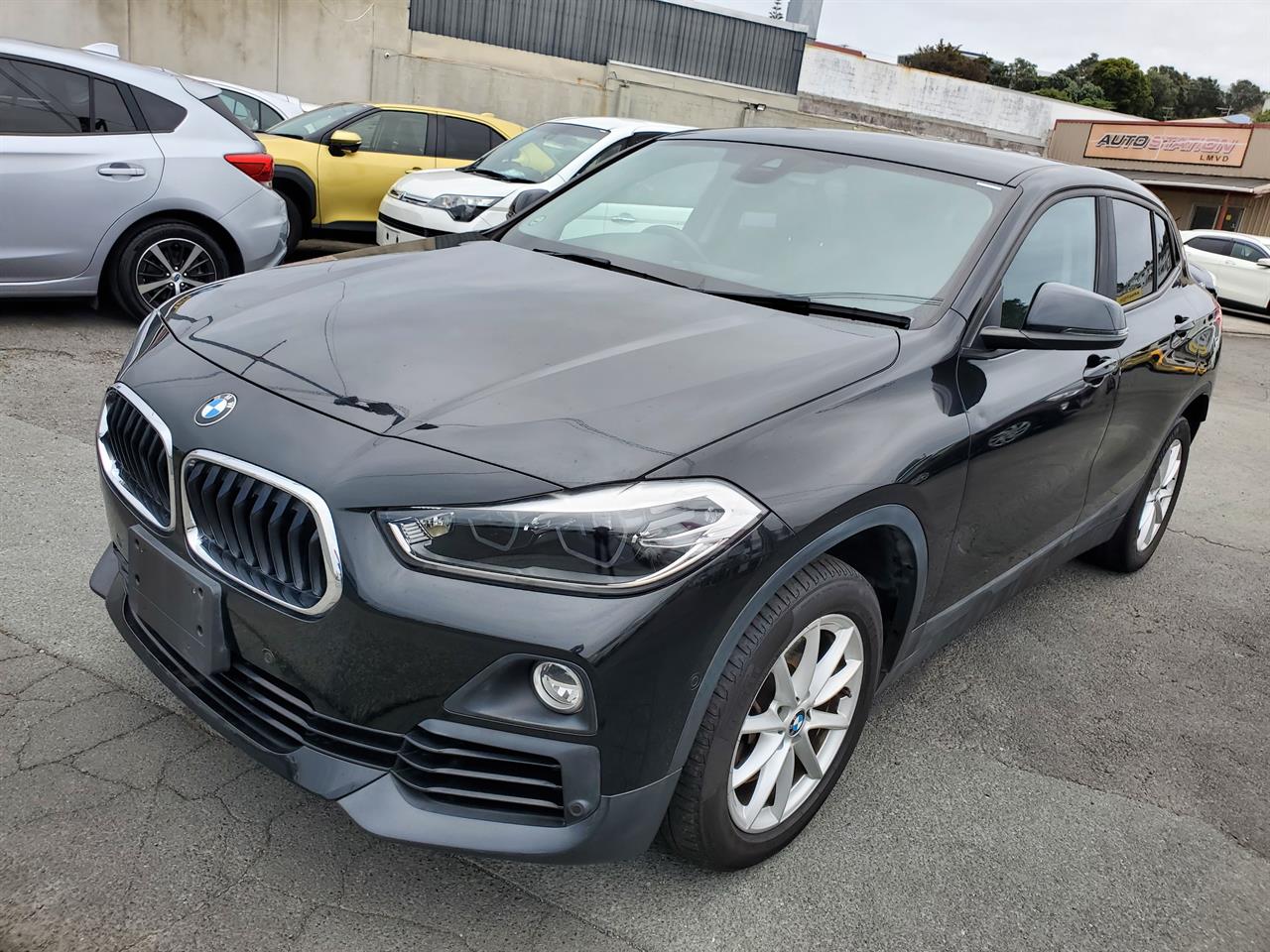 2018 BMW X2 thumbnail
