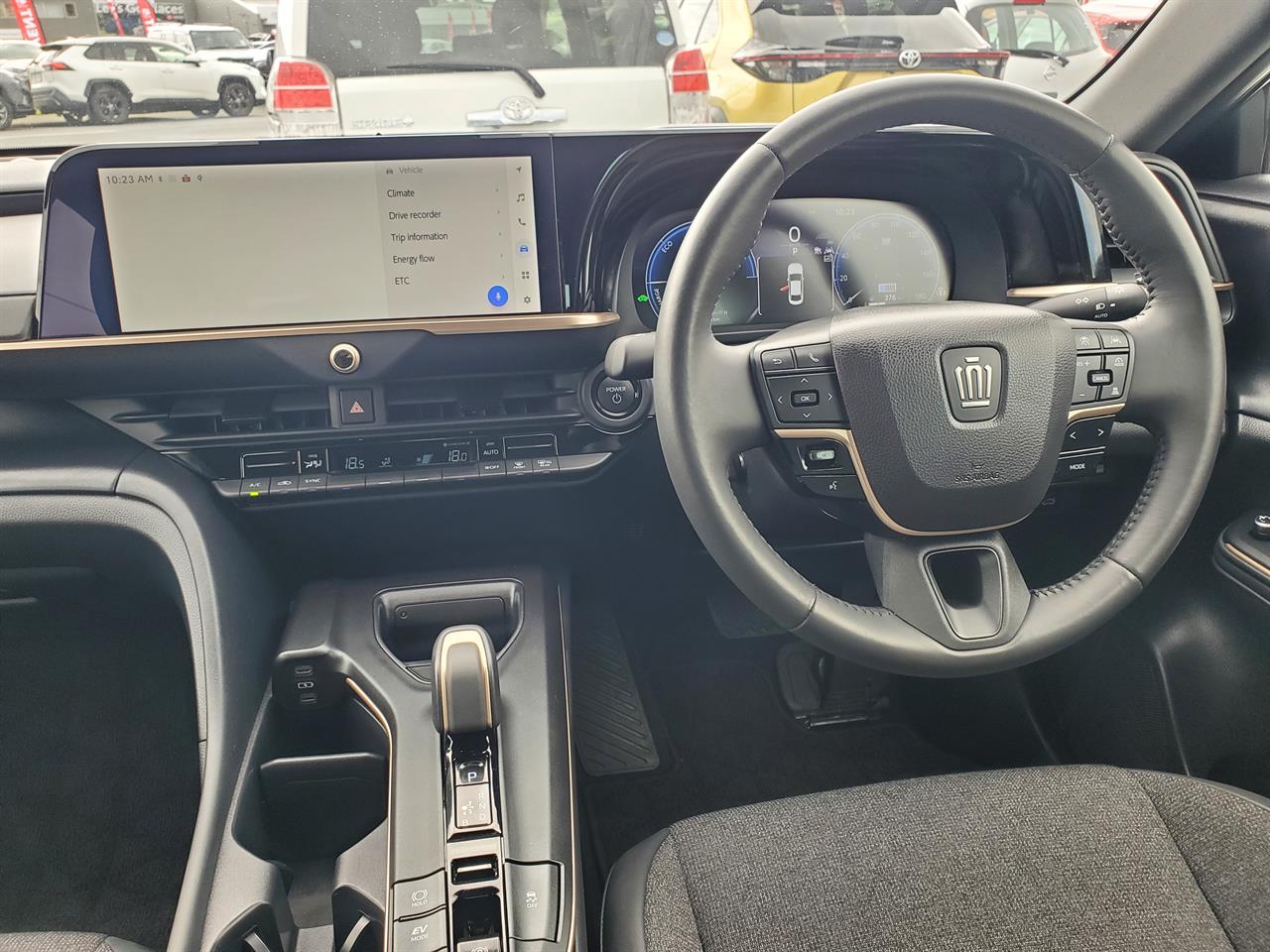 2023 Toyota Crown thumbnail