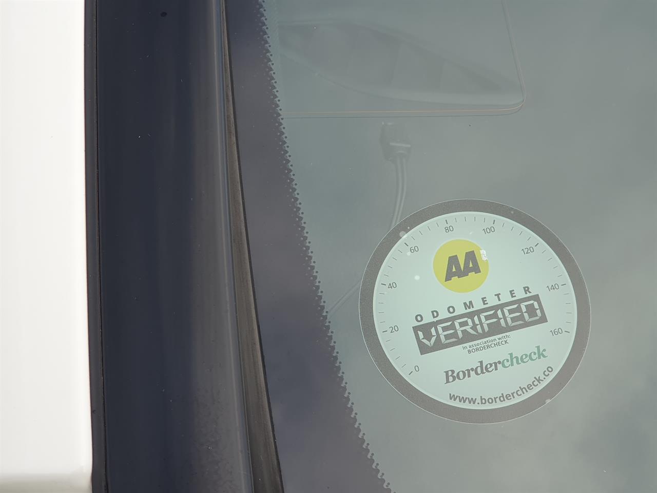 2016 Mercedes-Benz A180 thumbnail
