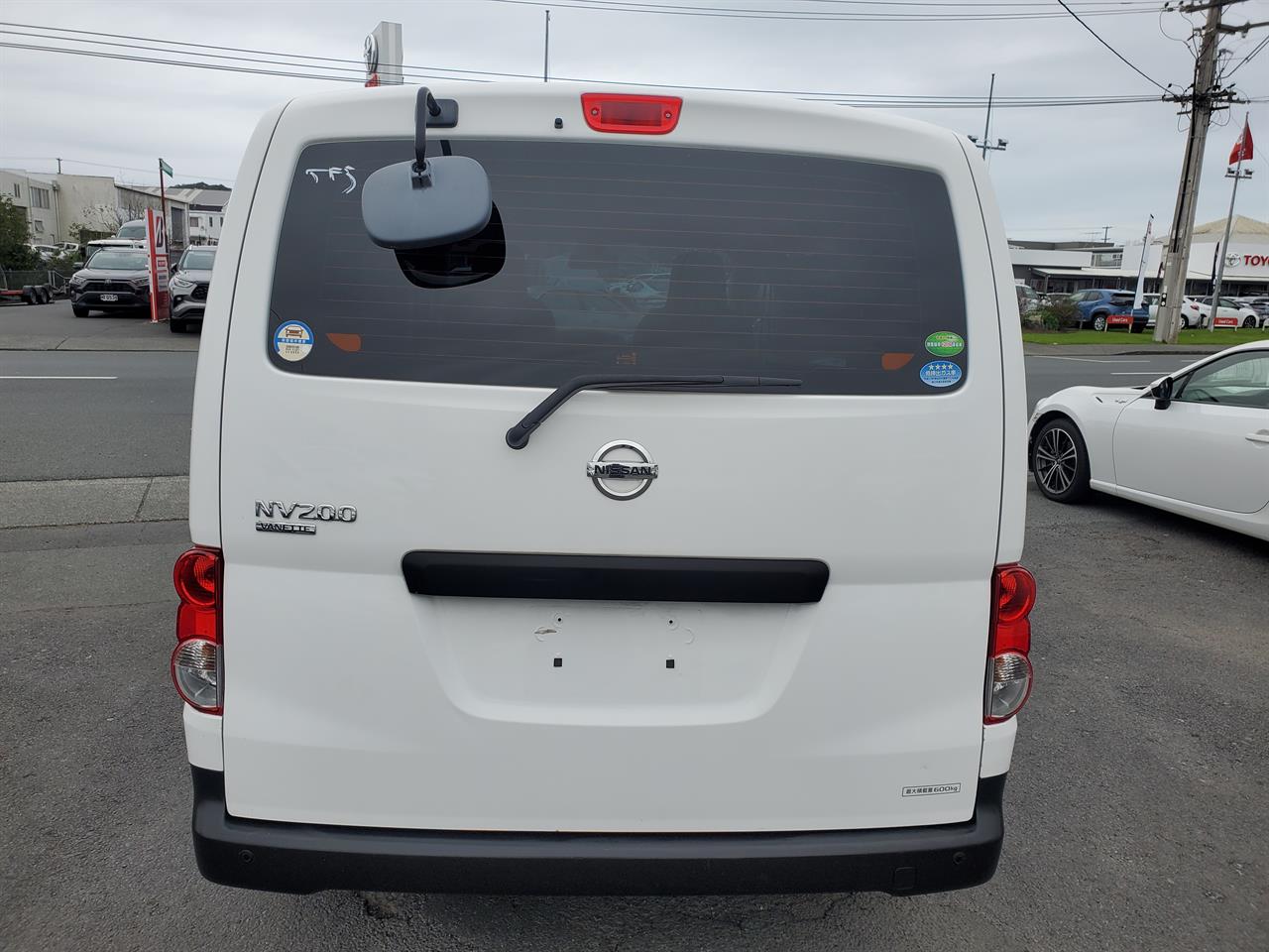 2020 Nissan NV200 thumbnail