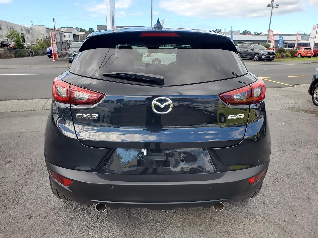2018 Mazda CX-3 thumbnail