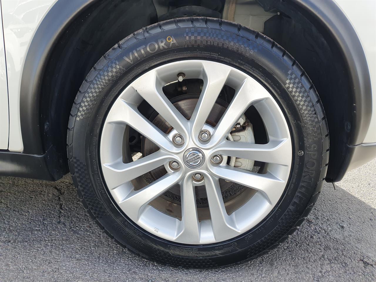 2019 Nissan Juke thumbnail