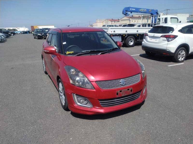 2014 Suzuki Swift thumbnail