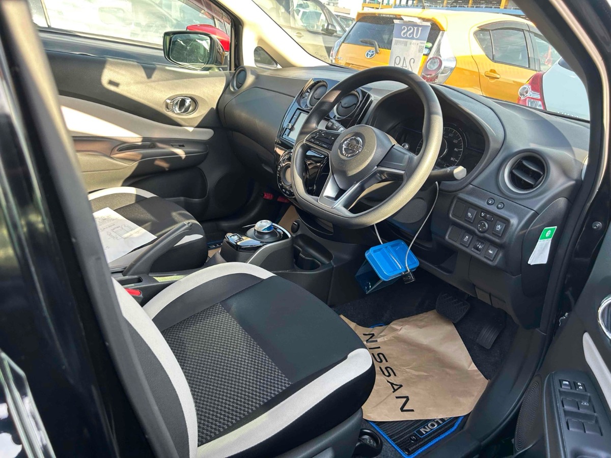 2019 Nissan Note thumbnail