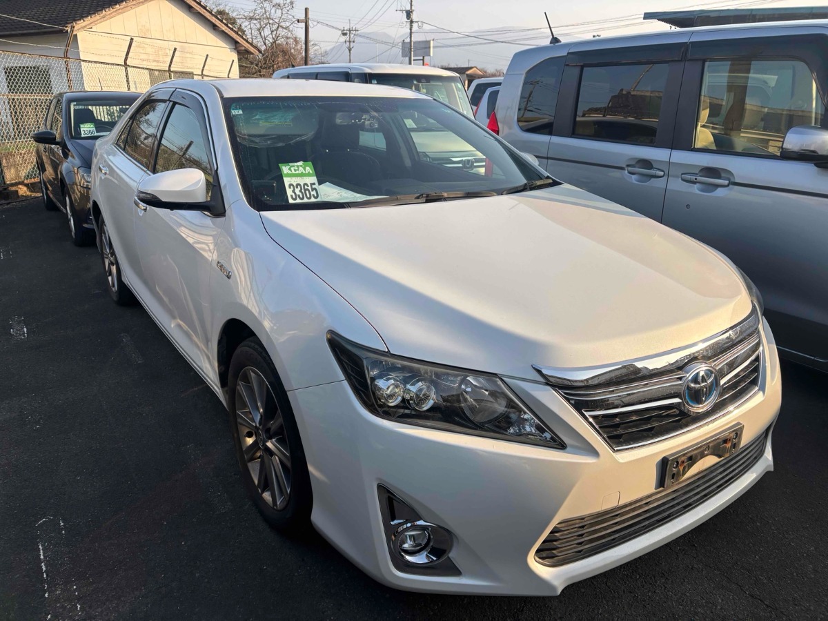 2013 Toyota Camry thumbnail