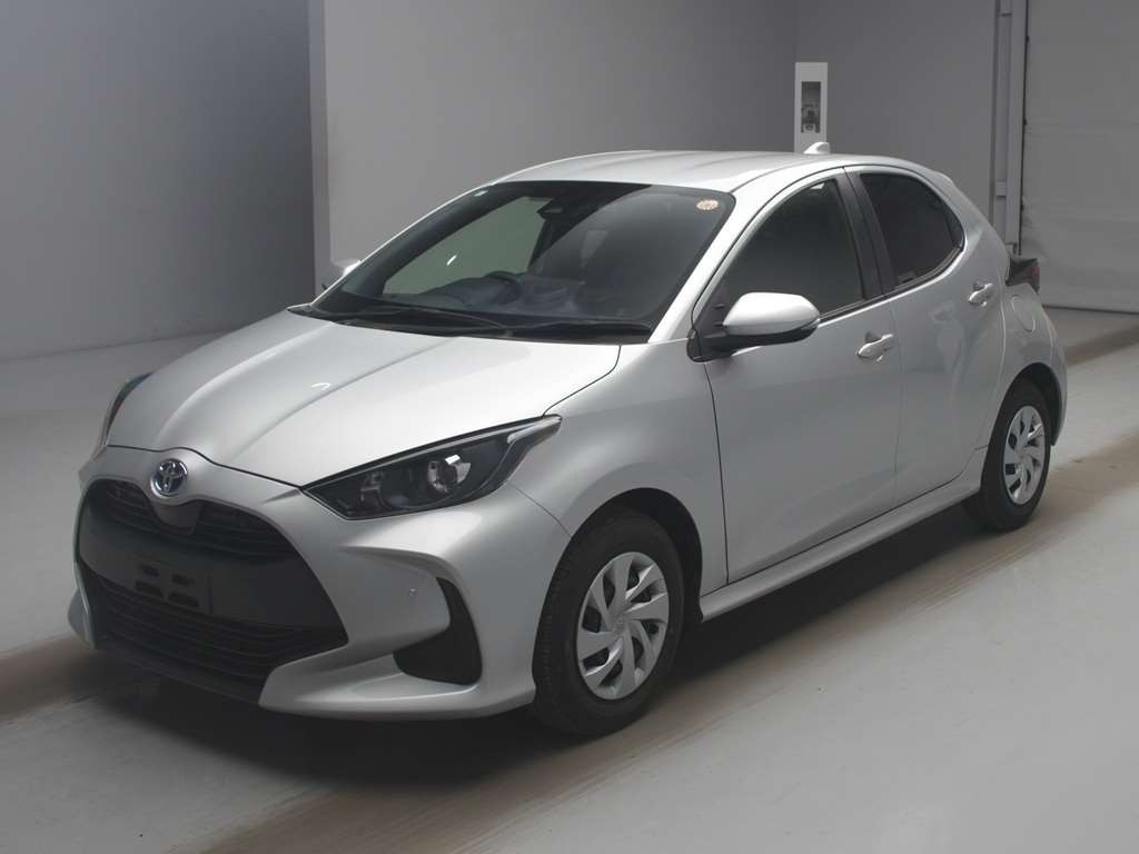 2022 Toyota Yaris thumbnail
