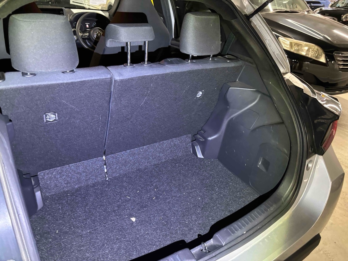 2022 Toyota Yaris thumbnail