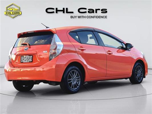 2013 Toyota Aqua thumbnail