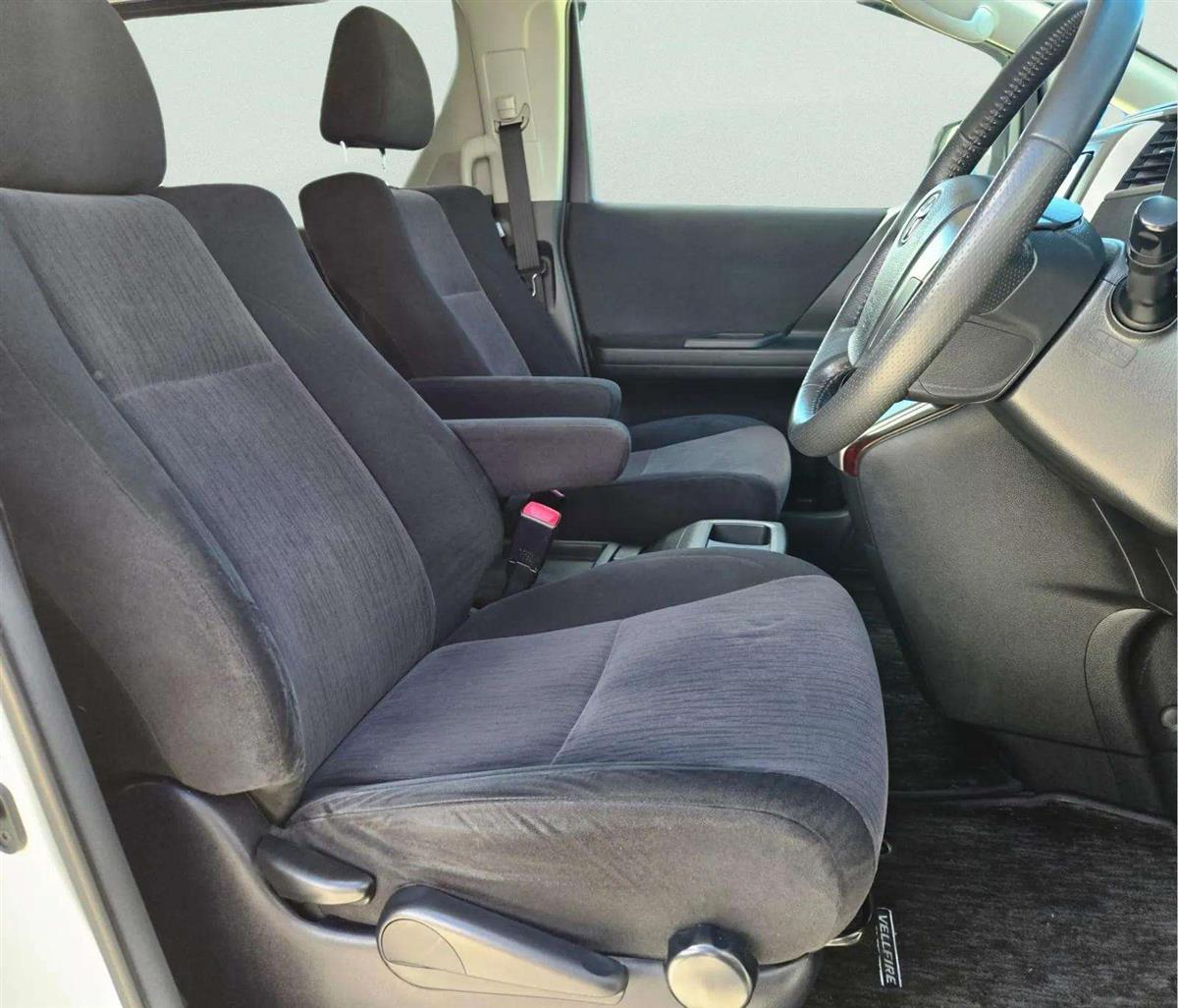 2012 Toyota Vellfire thumbnail