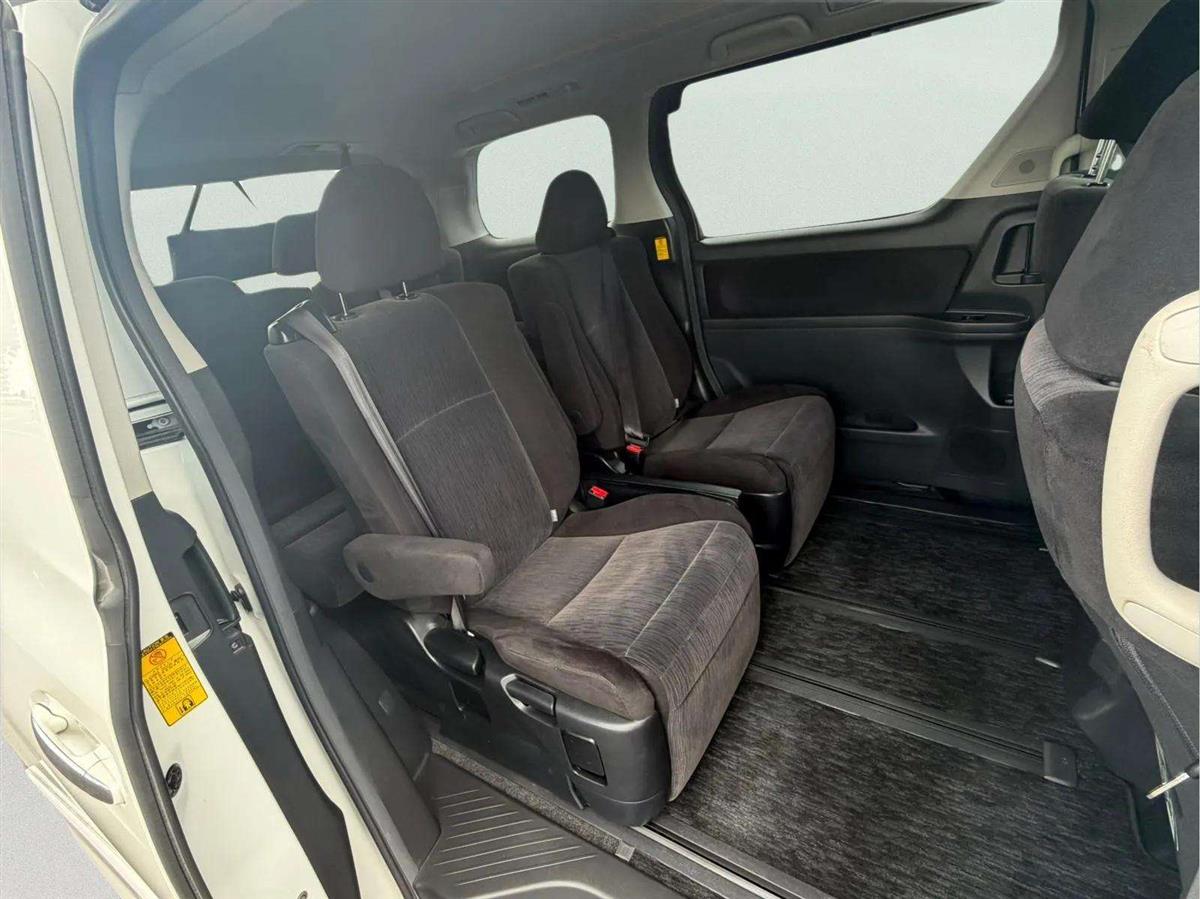 2012 Toyota Vellfire thumbnail