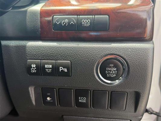 2012 Toyota Vellfire thumbnail