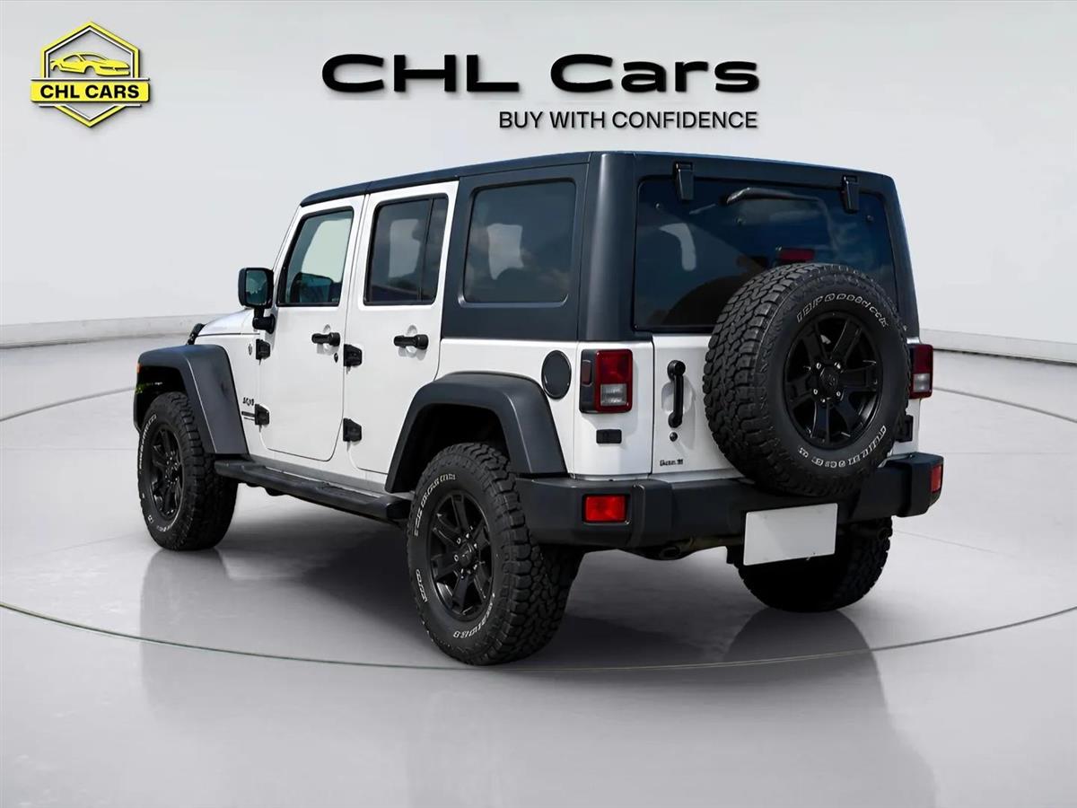 2015 Jeep Wrangler thumbnail