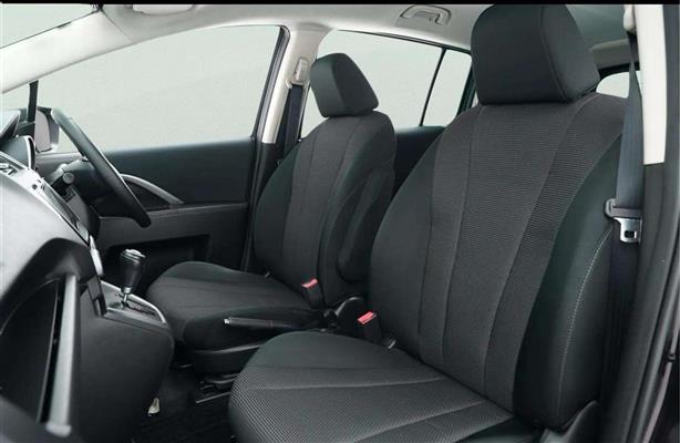 2013 Mazda Premacy thumbnail