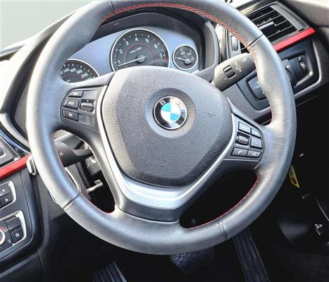 2012 BMW 328i thumbnail