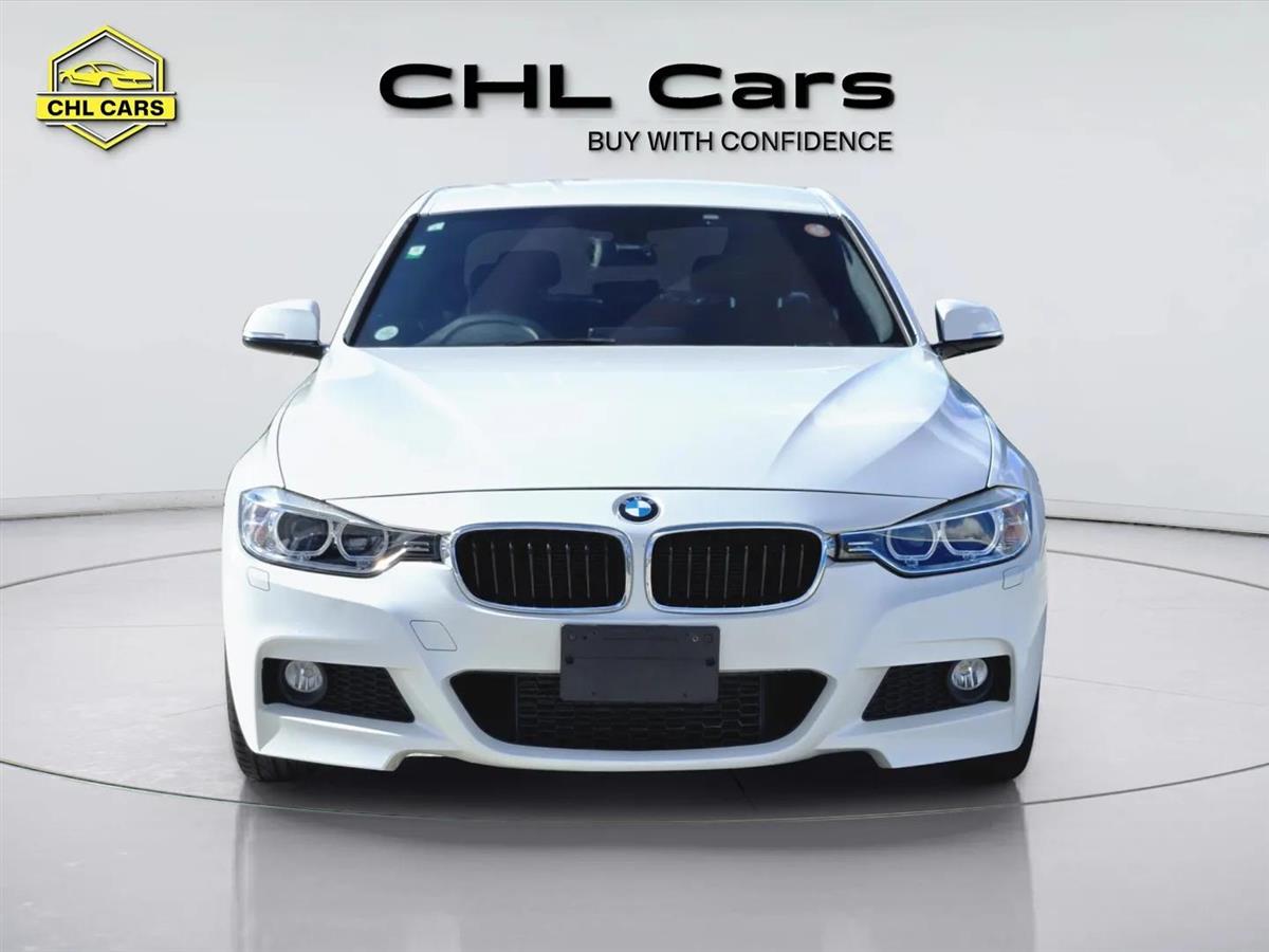 2013 BMW 320i thumbnail
