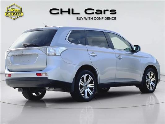 2013 Mitsubishi Outlander thumbnail