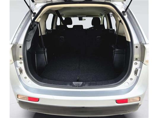 2013 Mitsubishi Outlander thumbnail