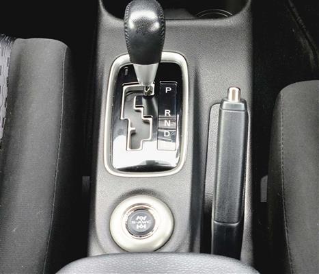 2013 Mitsubishi Outlander thumbnail