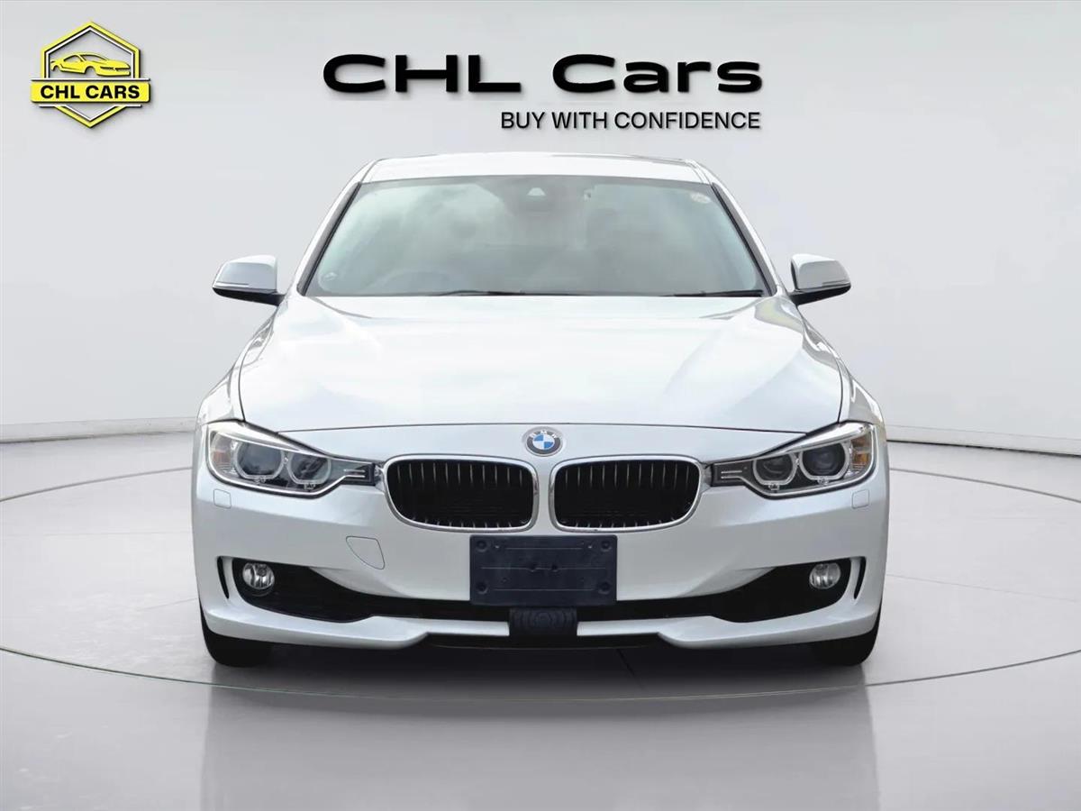 2015 BMW 320i thumbnail