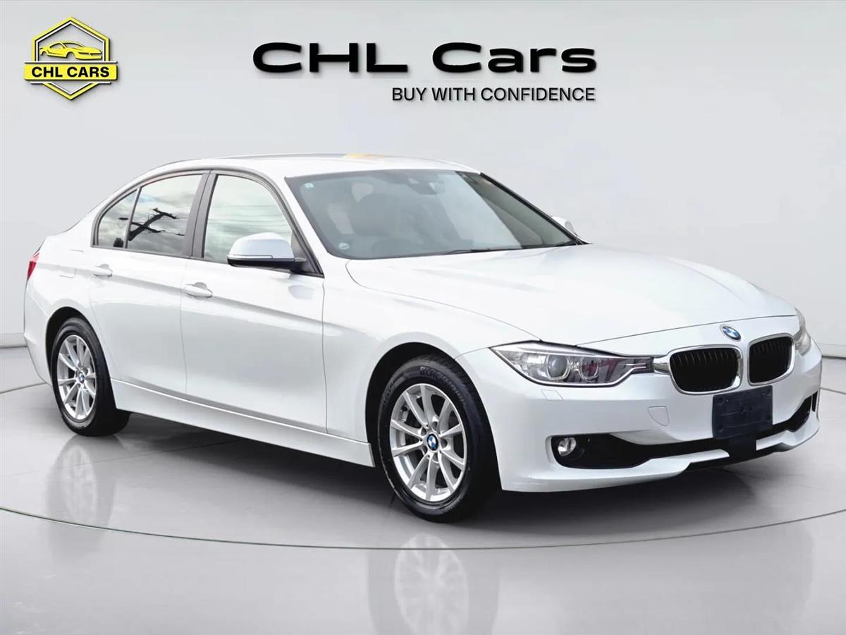 2015 BMW 320i thumbnail