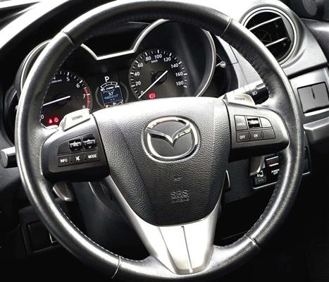 2013 Mazda Premacy thumbnail