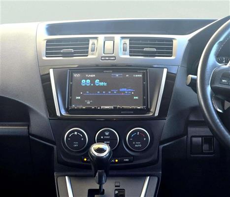 2013 Mazda Premacy thumbnail