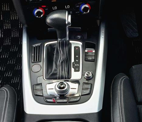 2015 Audi Q5 thumbnail