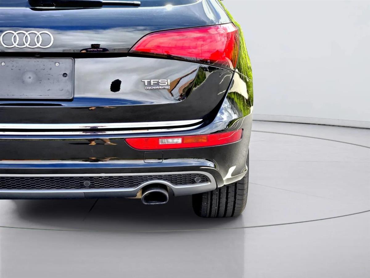 2015 Audi Q5 thumbnail