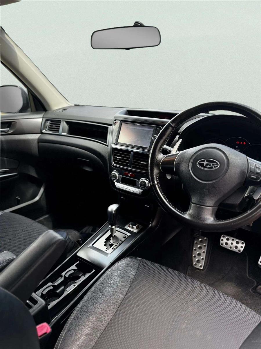 2014 Subaru Exiga thumbnail