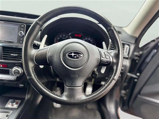 2014 Subaru Exiga thumbnail